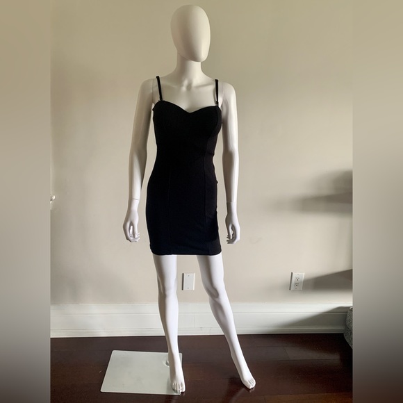 Guess Bodycon Dress in Black - Picture 1 of 5